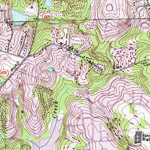 Topographic Map of Lynndale Estates, NC