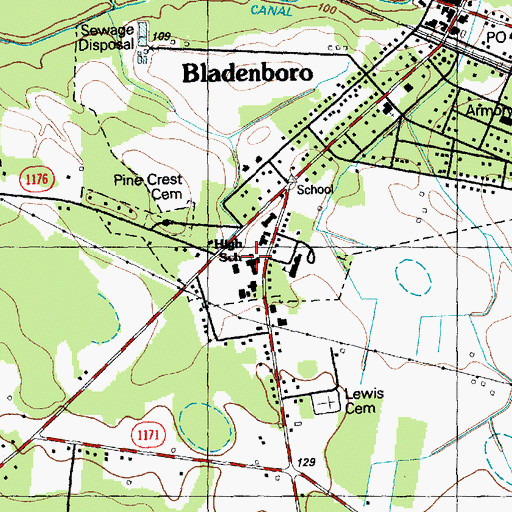 Topographic Map of Bladenboro High School, NC