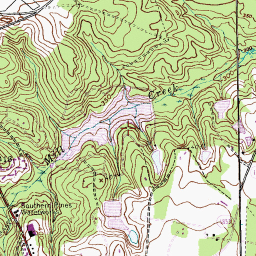 Topographic Map of Warrior Woods, NC