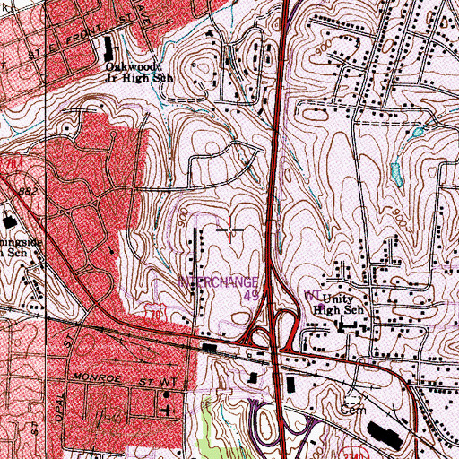 Topographic Map of Foxcroft Apartments, NC