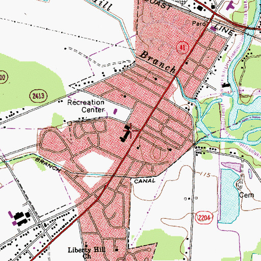 Topographic Map of W H Knuckles Elementary School, NC