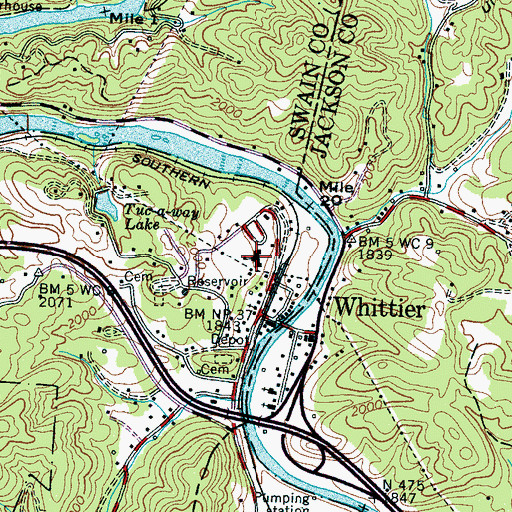 Topographic Map of Whittier Elementary School, NC