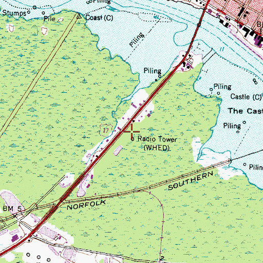 Topographic Map of WEEW-AM (Washington), NC
