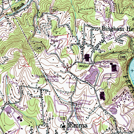 Topographic Map of WRAQ-AM (Asheville), NC