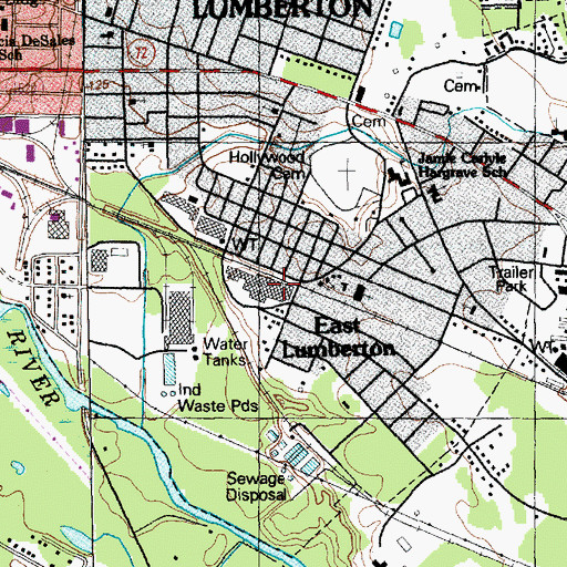 Topographic Map of East Lumberton, NC