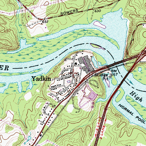 Topographic Map of Yadkin, NC