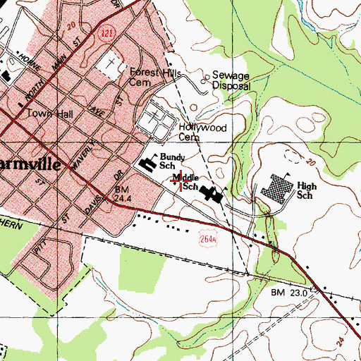 Topographic Map of H B Sugg Elementary School, NC