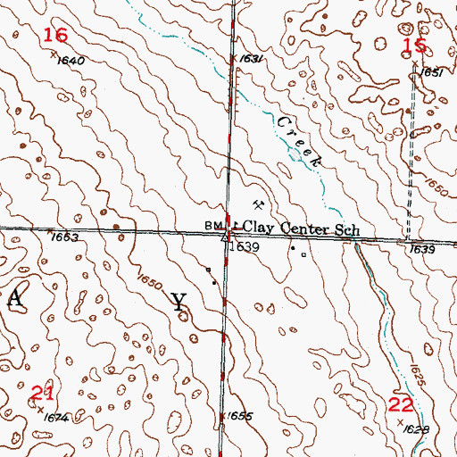 Topographic Map of Clay Center School, ND