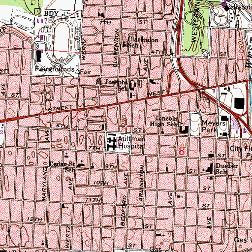 Topographic Map of Aultman Hospital, OH