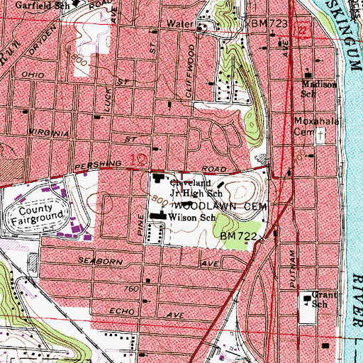 Topographic Map of Cleveland Junior High School, OH