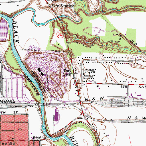 Topographic Map of Day Cemetery, OH
