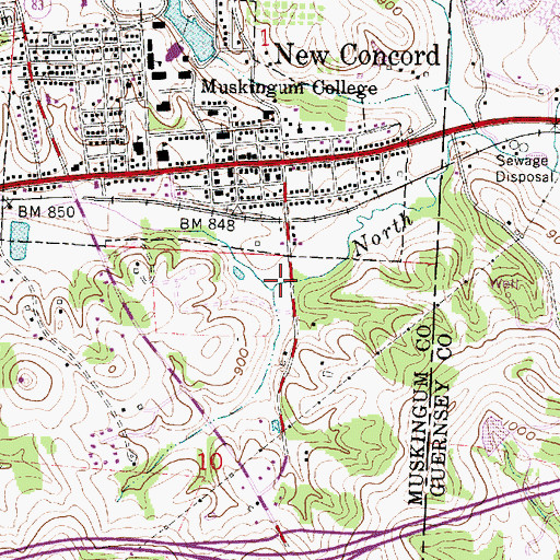 Topographic Map of Fox Creek, OH