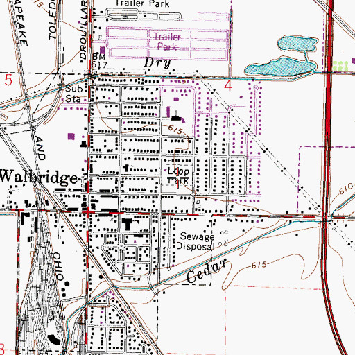 Topographic Map of Loop Park, OH