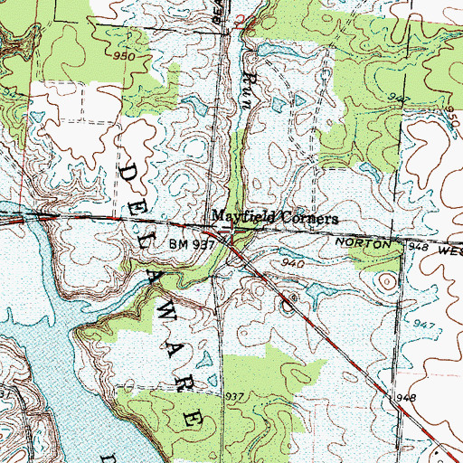 Topographic Map of Mayfield Corners, OH