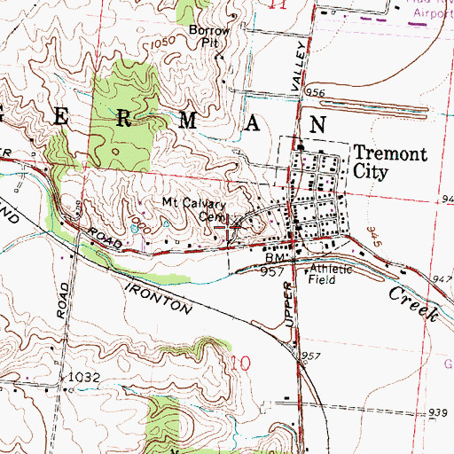 Topographic Map of Mount Calvary Cemetery, OH