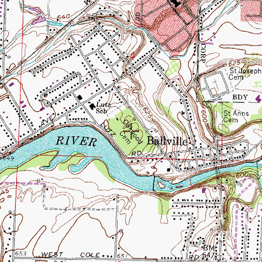 Topographic Map of Oakwood Cemetery, OH