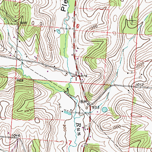 Topographic Map of Pleasant Valley, OH