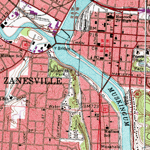 Topographic Map of Putnam Hill Park, OH