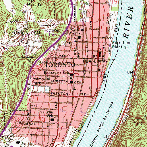 Topographic Map of Roosevelt School, OH
