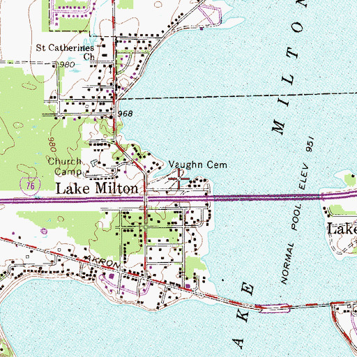 Topographic Map of Vaughn Cemetery, OH