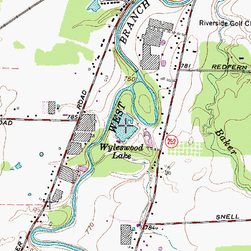 Topographic Map of Wyleswood Lake, OH