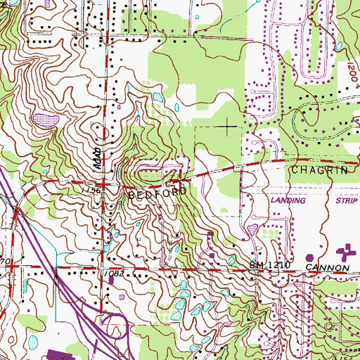 Topographic Map of Bedford Chagrin Parkway, OH