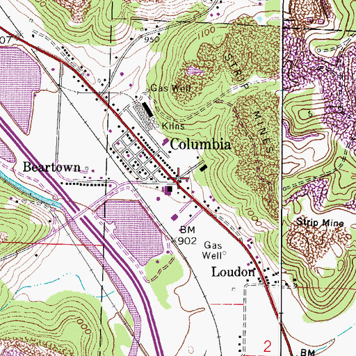 Topographic Map of Columbia, OH