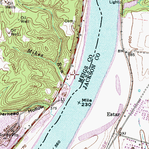 Topographic Map of Sayres Landing, OH