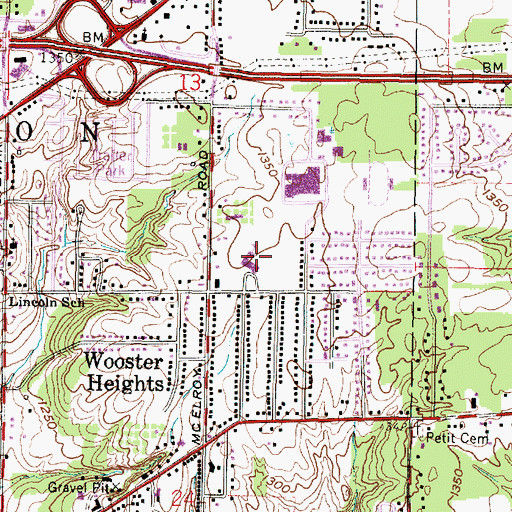Topographic Map of Wooster Heights Elementary School, OH