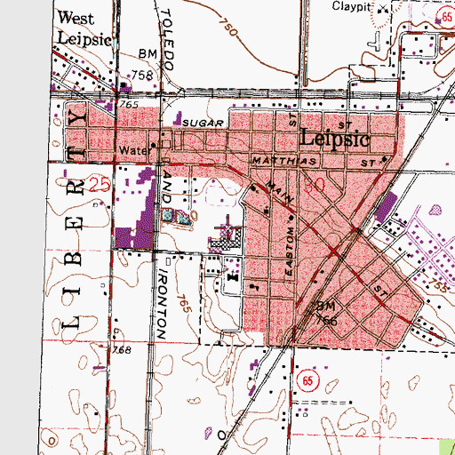 Topographic Map of Leipsic High School, OH