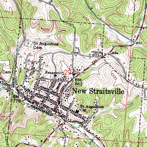 Topographic Map of New Straitsville Elementary School, OH
