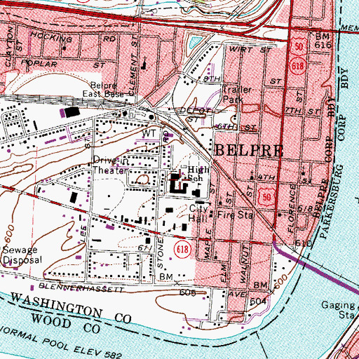Topographic Map of Belpre High School, OH