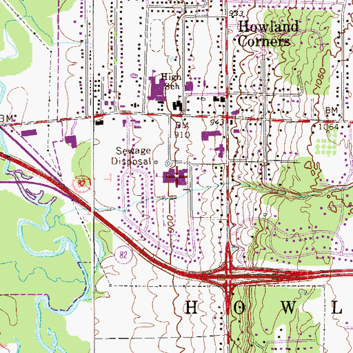Topographic Map of Howland Middle School, OH
