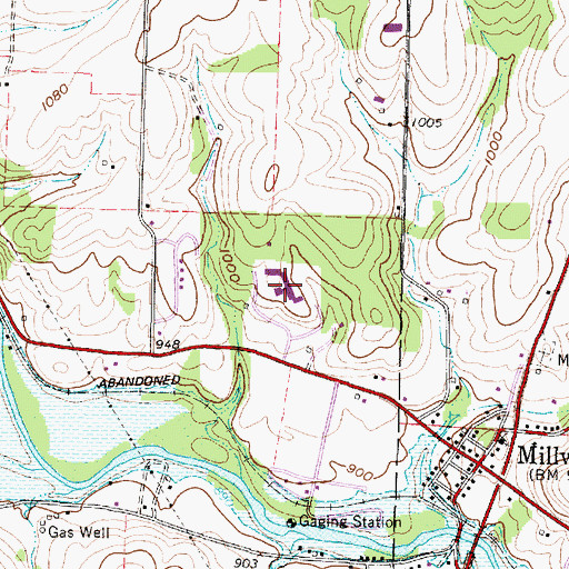 Topographic Map of East Knox High School, OH