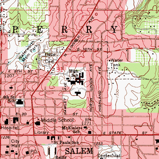 Topographic Map of Salem High School, OH