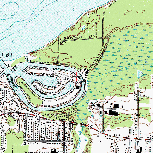 Topographic Map of Mentor Lagoons Marina, OH