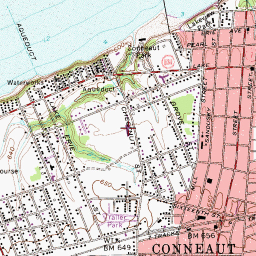 Topographic Map of Chestnut Elementary School, OH