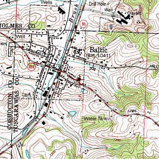 Topographic Map of Baltic Elementary School, OH