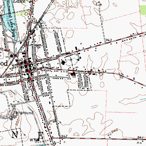 Topographic Map of Claibourne-Richwood Elementary School, OH