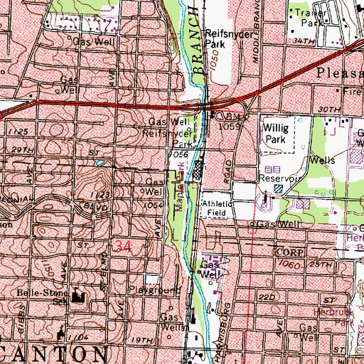 Topographic Map of Maple Park, OH