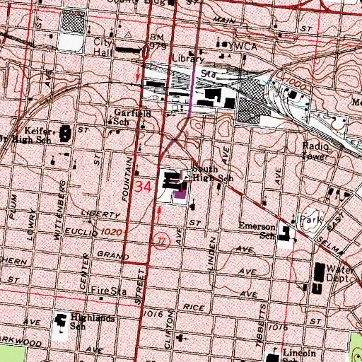 Topographic Map of South High School (historical), OH