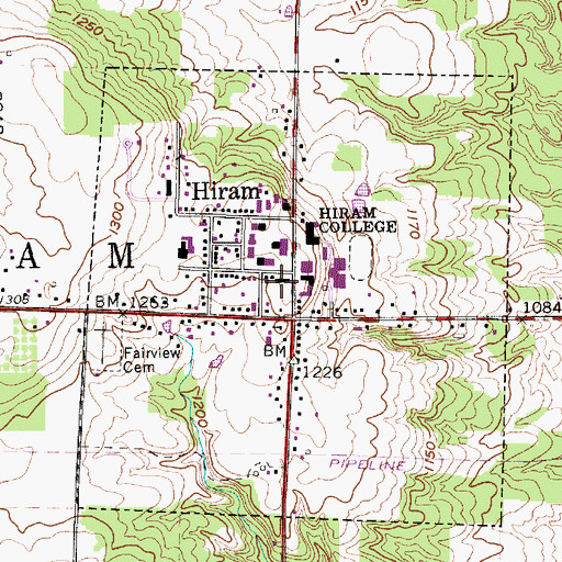 Topographic Map of Hiram Elementary School, OH
