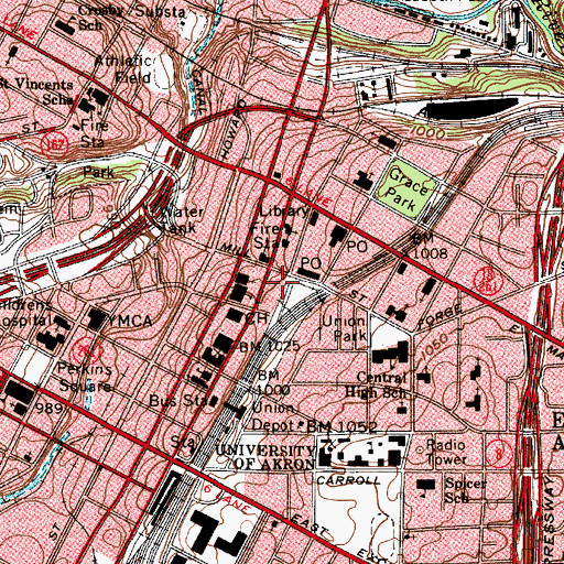 Topographic Map of Quaker Square Shopping Center, OH