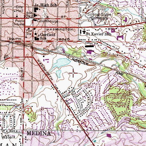 Topographic Map of Crestwood Park, OH
