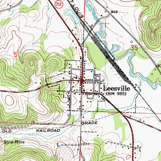 Topographic Map of Leesville, OH