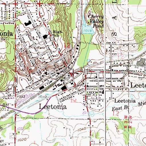 Topographic Map of Leetonia, OH