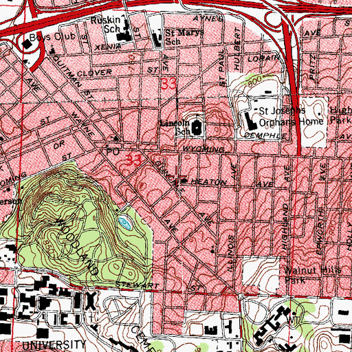 Topographic Map of Walnut Hills, OH
