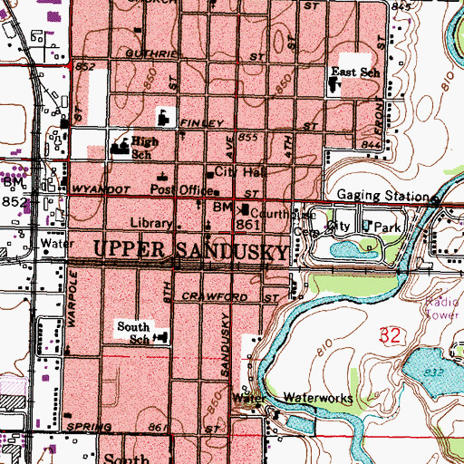 Topographic Map of South Sandusky Avenue Historic District, OH