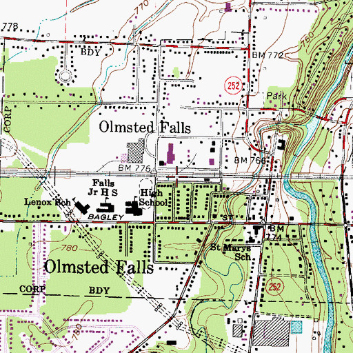 Topographic Map of Olmsted Falls, OH