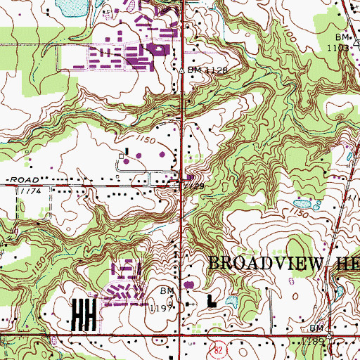 Topographic Map of Broadview Heights Town Hall, OH